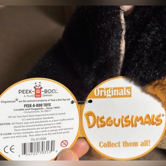 Peek-A-Boo Toys Disguisimals "Braves" Bear In Dog Outfit Large Stuffed Plush NWT - Picture 6 of 6